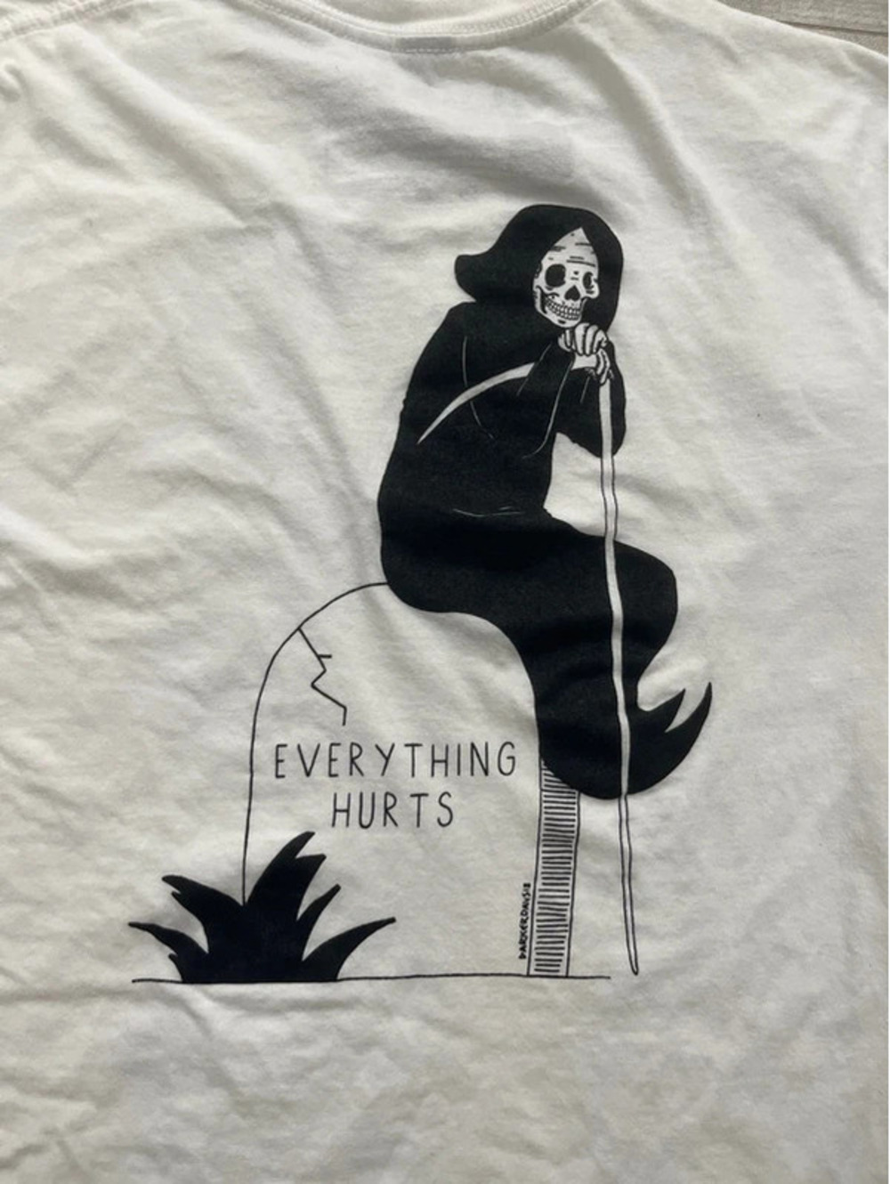 Threadless Graphic Tee - Picture 4 of 4